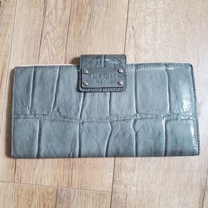 KATE SPADE Olive Green Crocodile Embossed Handbag Purse Large Clutch